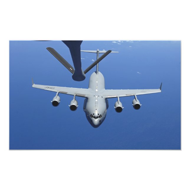 Impression Photo Un C-17 Globemaster III approche le boom (Devant)