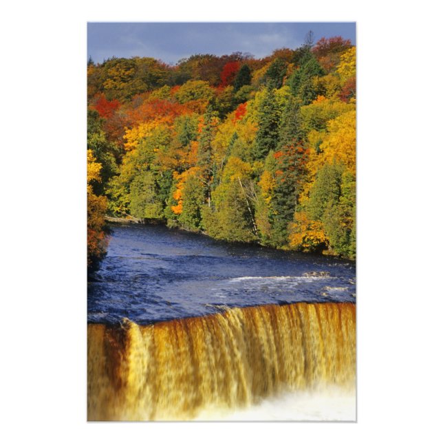Impression Photo Upper Tahquamenon Falls in UP Michigan in (Devant)
