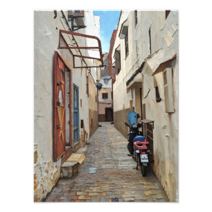 Impression Photo Voie étroite avec moto dans la ville historique