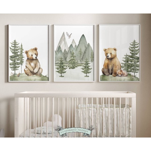 Imprimantes de la pépinière de l'ours forestier -  (et of 3 Forest Bear Nursery Prints featuring watercolour bears surrounded by woodland forests)