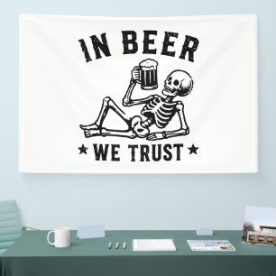 In Bier we trust chillin' Skelett Beer Pong Banner