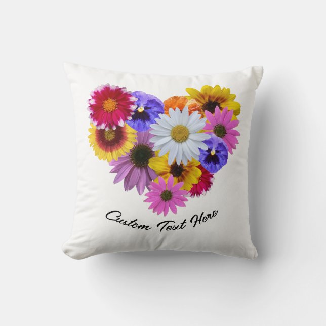 In Bloom - Heart Shaped floral Bouquet Kissen (Vorderseite)