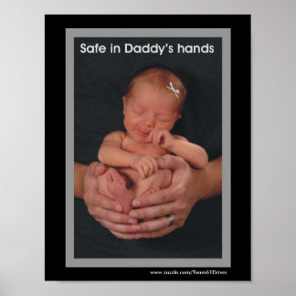 In Daddys Händen sicher Poster