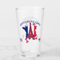 IN DAS PARIS-Monogramm AUFGENOMMEN