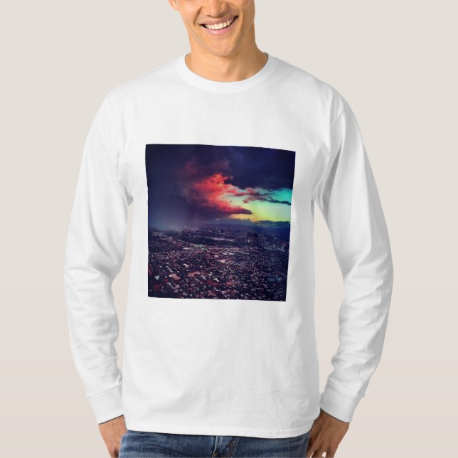 In den Sturm-langen Hülsen-T - Shirt (Vorderseite)