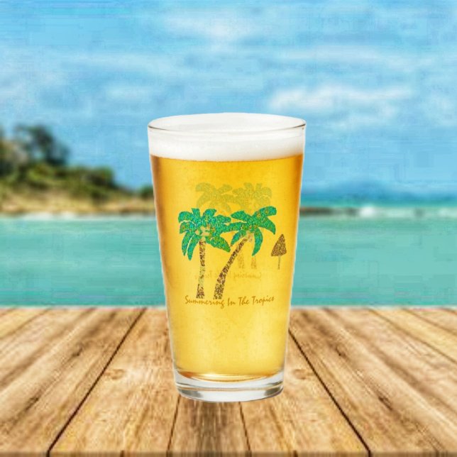 In den Tropen einladen Glas (Enjoy your cool, brew even more, served in this Summering In The Tropics Beer Glass!)