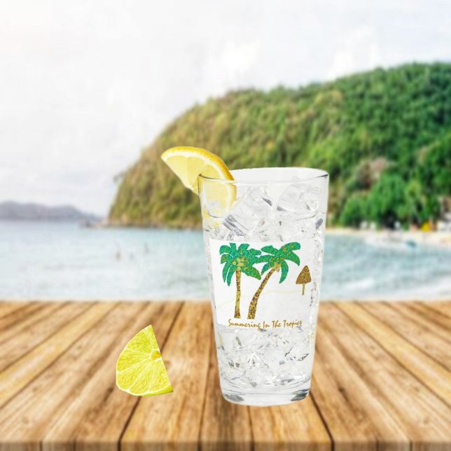 In den Tropen einladen Glas (Envision island vistas, as you sip cool drinks, from your Summering In The Tropics Glass!)