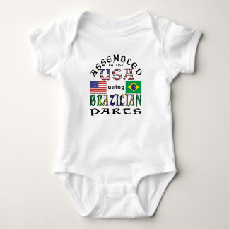 In den USA unter Verwendung brasilianischer Teile  Baby Strampler