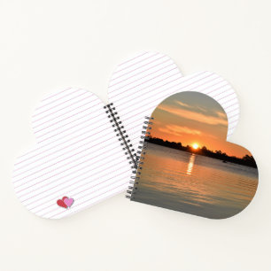 In der Sonnenuntergang Herz geformt Spiral-Noteboo Notizbuch
