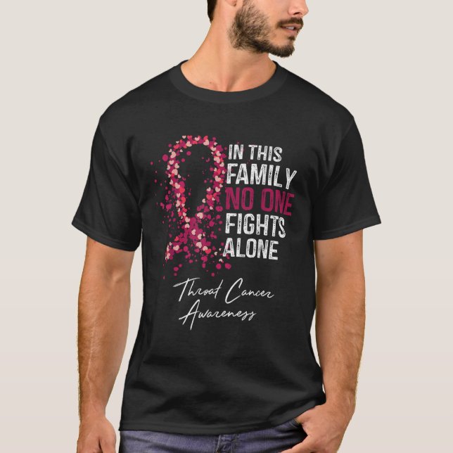 In dieser Familie kämpft allein Shirt-Krebs T-Shirt (Vorderseite)