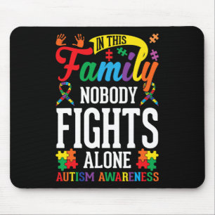 In dieser Familie kämpft niemand allein gegen Auti Mousepad