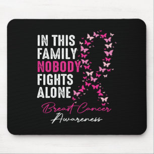 In dieser Familie kämpft niemand allein gegen Brus Mousepad