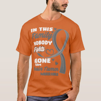 In dieser Familie kämpft niemand allein im Team Ge T-Shirt