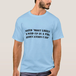 IN EINEM FEMA-LAGER-T - SHIRT WAHRSCHEINLICH OBEN