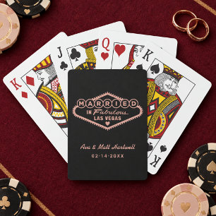 In Fabulous Las Vegas geheiratet Schwarze Rose Spielkarten