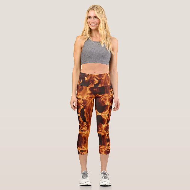 In Flammen Capri Leggings (Vorderseite)