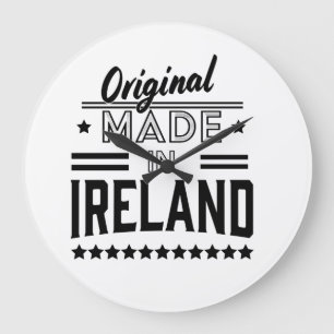 In Irland hergestellt, schönes Retro-Logo. Große Wanduhr