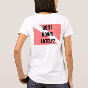 In letzter Zeit ist der T - Shirt der Frauen zurüc