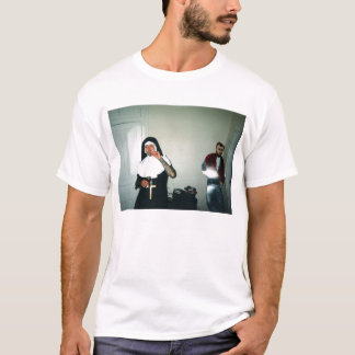 In liebevollem Gedächtnis von Knochen 1 T-Shirt
