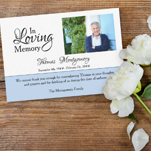 In Loving Memory Foto Elegantes Skript Blau Beerdi Dankeskarte