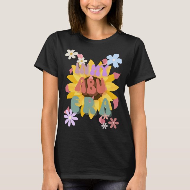 In meinem Abu-Era-T - Shirt (Vorderseite)