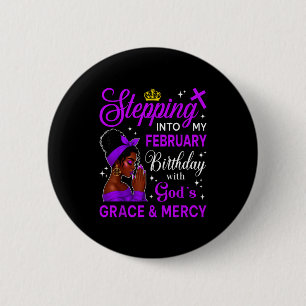 In meinen schwarzen Afro-February-Birthday-Frauen- Button