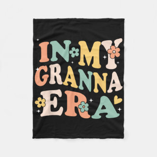 In meiner Granna Era Funny Sarcastic Groovy Retro Fleecedecke