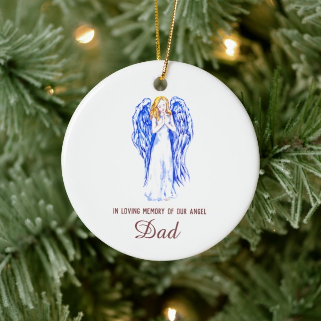 In Memory of Our Angel Dad Personalized Dated Keramik Ornament (Baum)