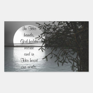 In seinen Händen reflektiert der Mondsticker Rechteckiger Aufkleber