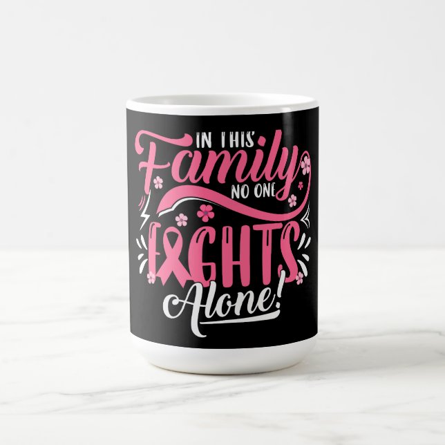 In this Family Nobody Fights Alone Kaffeetasse (Mittel)