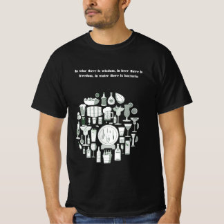 "In wine is wisdom" drucken trendige Männer T - Sh T-Shirt