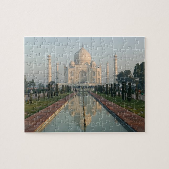 INDIA, Uttar Pradesh, Agra: Taj Mahal, Morgen (Horizontal)