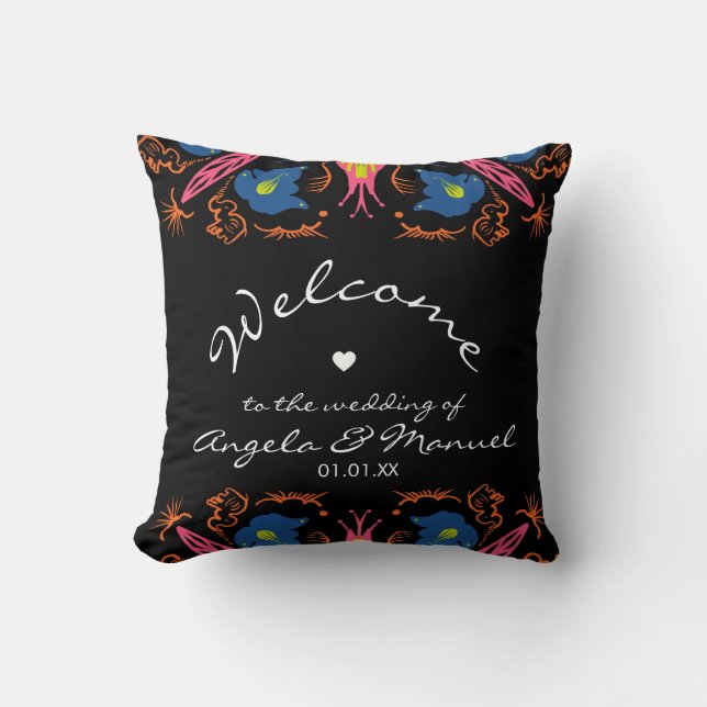 Indian Elephant Floral Black Wedding Kissen (Vorderseite)