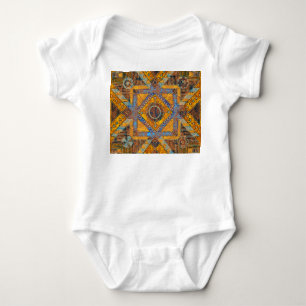 Indian Floral Paisley: Ethnische Medallion. Baby Strampler