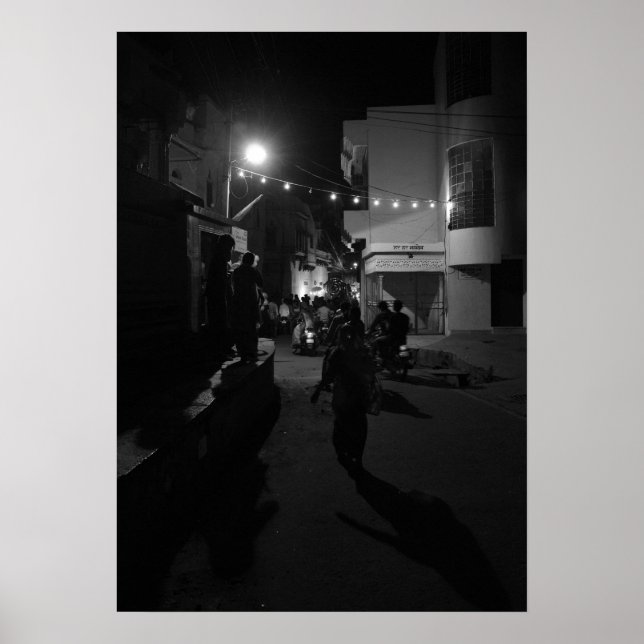 Indian Night Street Scene - Urban Fotografy Poster (Vorne)