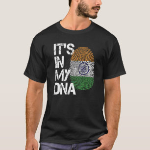 Indianer-Wurzelflagge Es Ist In Meiner Dna India T-Shirt