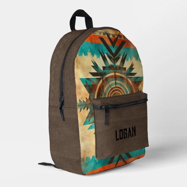 Indianeramerikaner Sonnenburg auf brauner Wildlede Bedruckter Rucksack (Rückseitige Ecke links)