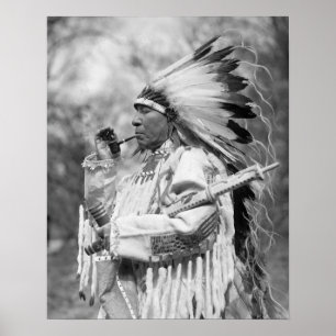Indianerhäuptling Whirlwind Soldier, 1925. Vintage Poster