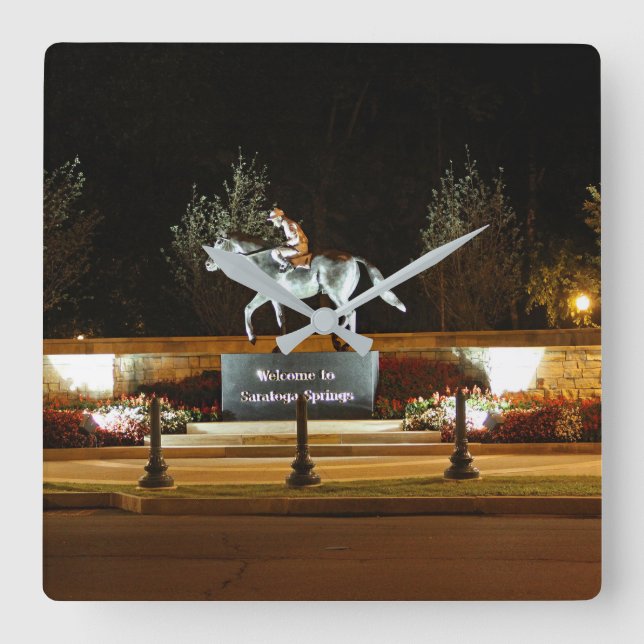 Indianerhorse Statue Saratoga Wall Clock Quadratische Wanduhr (Vorderseite)