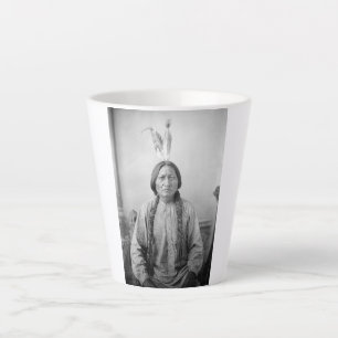 Indianisches Symbol: Lakota-Anführer Sitting Bull Milchtasse