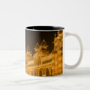 INDIEN, Karnataka, Mysore : Palast des Maharadscha Zweifarbige Tasse