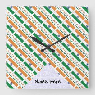 Indien und indische Flagge mit Ihrem Namen Quadratische Wanduhr