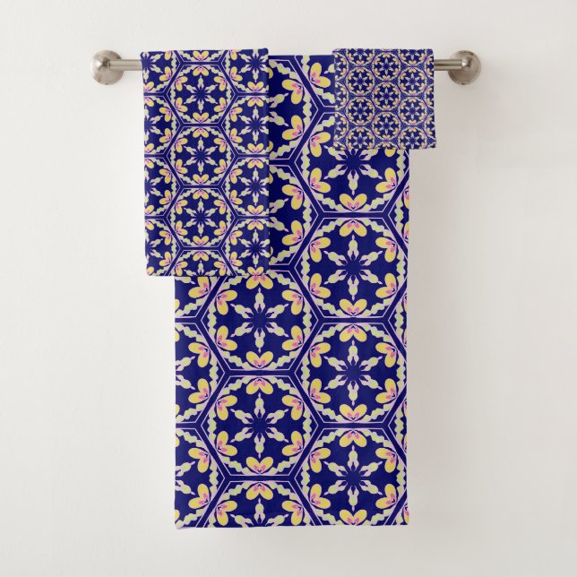 Indigo-Blau-spanisches Mittelmeerfliesen-Muster Badhandtuch Set (Insitu)