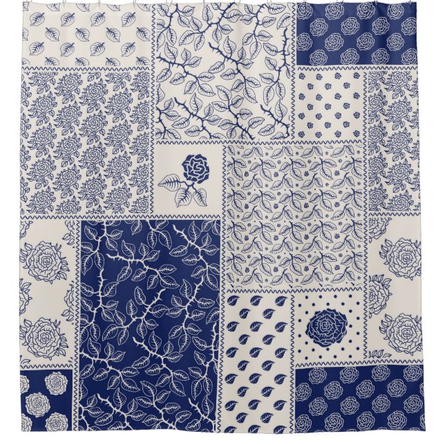 Indigo Blue Beige Floral Patchwork Duschvorhang (Vorderseite)