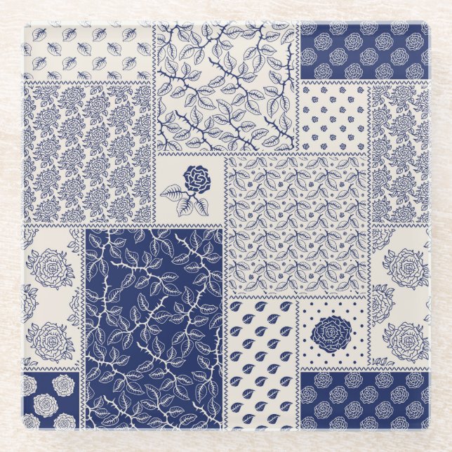 Indigo Blue Beige Floral Patchwork Glasuntersetzer (Vorderseite)