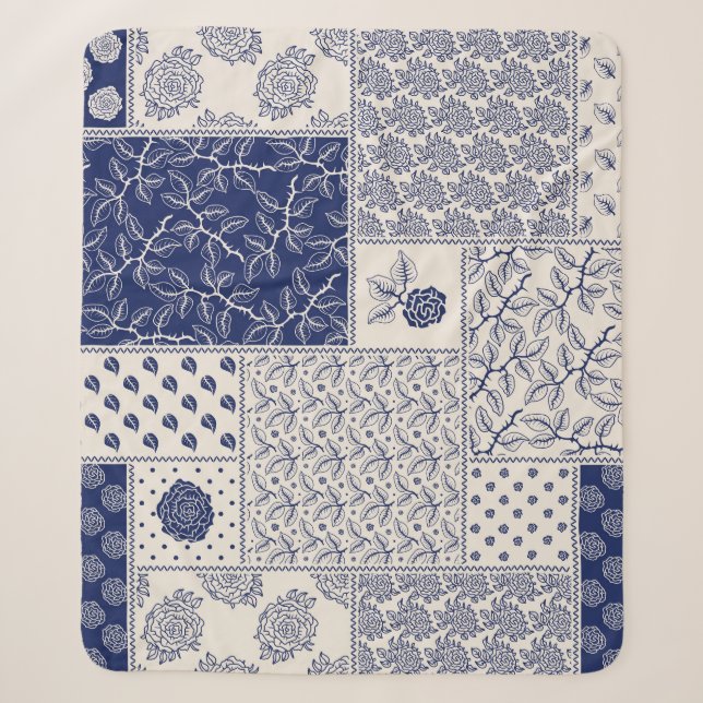 Indigo Blue Beige Floral Patchwork Sherpadecke (Vorderseite)