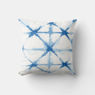 Indigo blue watercolor X pattern shibori print Kissen