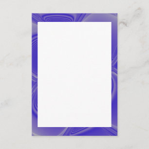 Indigo-Blumenblätter fassten leere Einladung