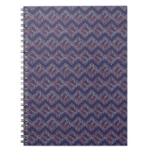 Indigo gestickte Diamanten