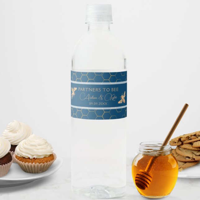 Indigo & Honeycomb Golden Bee Polterabend (Von Creator hochgeladen)